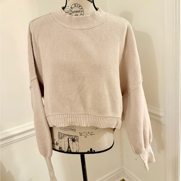 Free People sz medium Easy Street crop pullover sweater - Picture 4 of 8